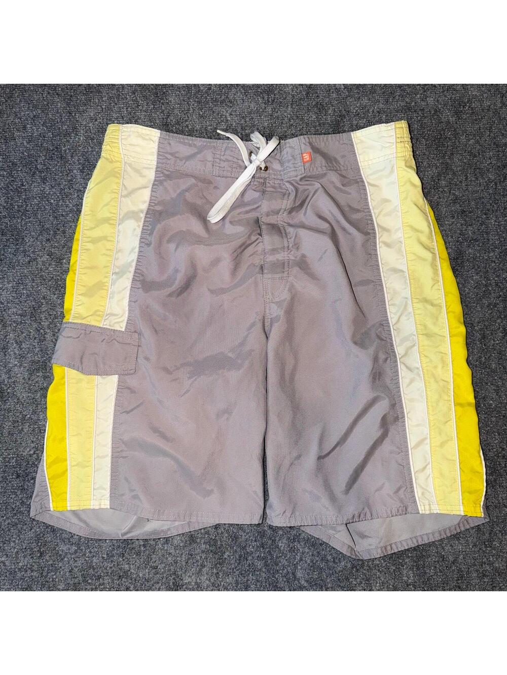 GAP Yellow/Gray Beautiful Surf Board Shorts Mens MD Vtg y2k 90s Rare